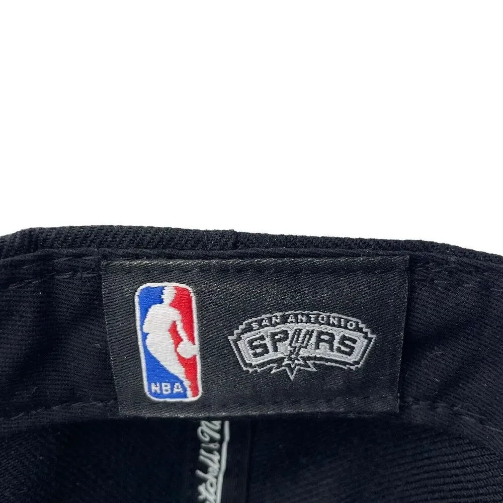 San Antonio Spurs Logo Side Logoman Snapback Hat Mitchell & Ness NBA GUV EUC - Picture 8 of 8
